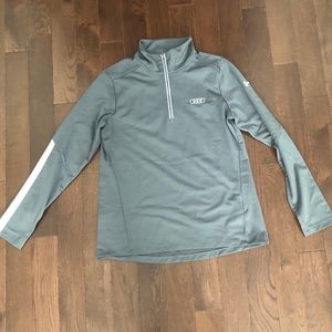 Audi half zip up